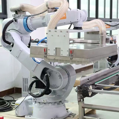 Роботизированная рука для извлечения хлеба